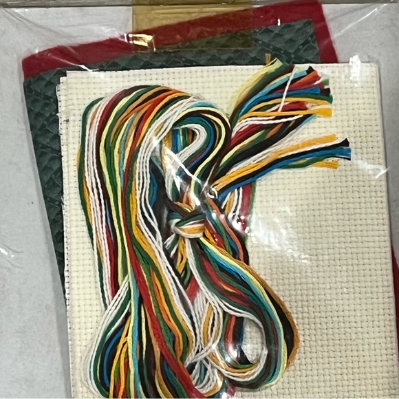 NWT Quilt Ups Bed & Breakfast Quilted Counted Cross Stitch Kit - Picture 8 of 13